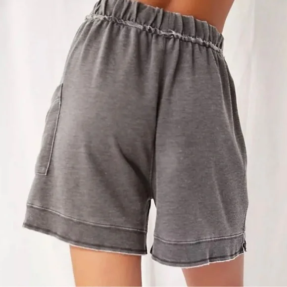 Free People Cozy Girl Distressed Lounge Shorts Grey
Size S - Picture 2 of 7